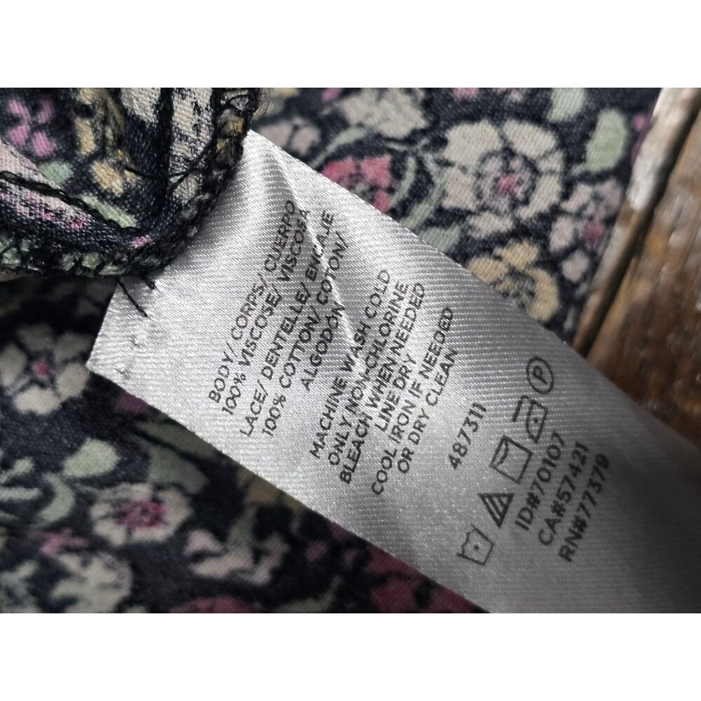 LOFT Floral v-neck Romper Large Botanical Cottagecore Spring - Picture 13 of 16